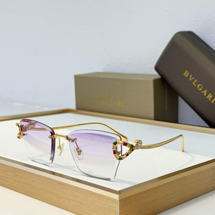 Picture of Bvlgari Sunglasses _SKUfw76702947fw